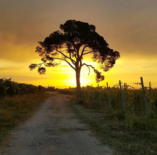 Pie Castello Bed and Breakfast 3*